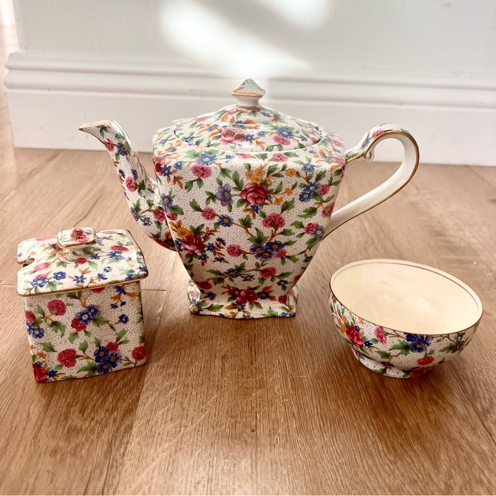 Royal Winton "Old Cottage" Teapot & Sugar Bowl, Bowl, Grimwades Ltd. England Vtg